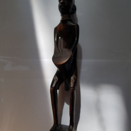 Африканская деревянная статуэтка, 1975 г, СССР. Картинка 1